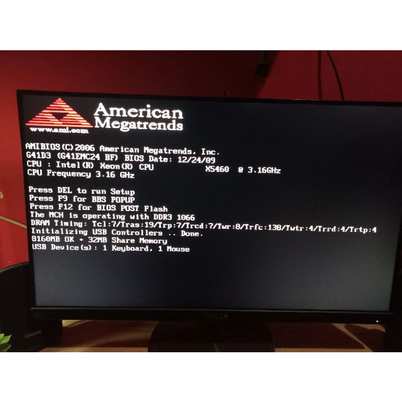 Komputer / PC Bekas Pribadi. Intel Xeon x5460 RAM 8GB 2x4GB DDR3 Normal