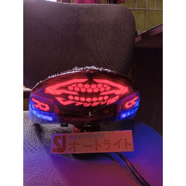 stoplamp lampu belakang vario 110 fi custom sein running