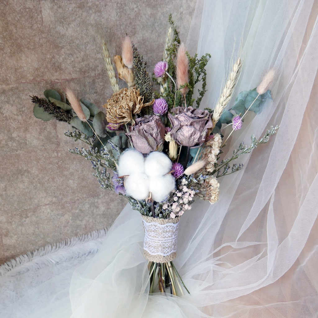 PREWEDDING DRIED FLOWER BOUQUET feat. Elsie & Woods
