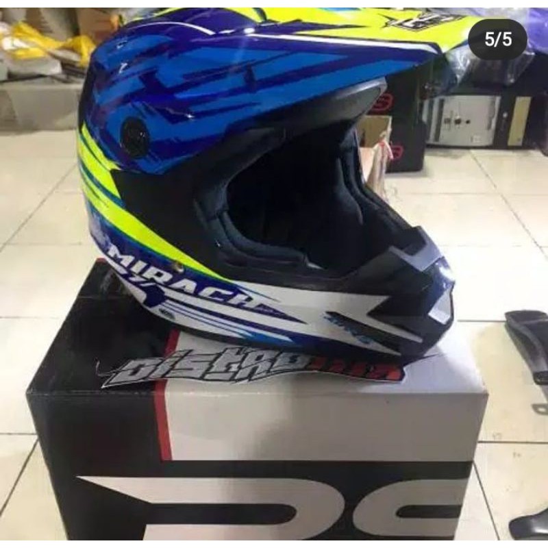 Helm cross import merk AHRS RSV satu pabrikan dengan ORCA