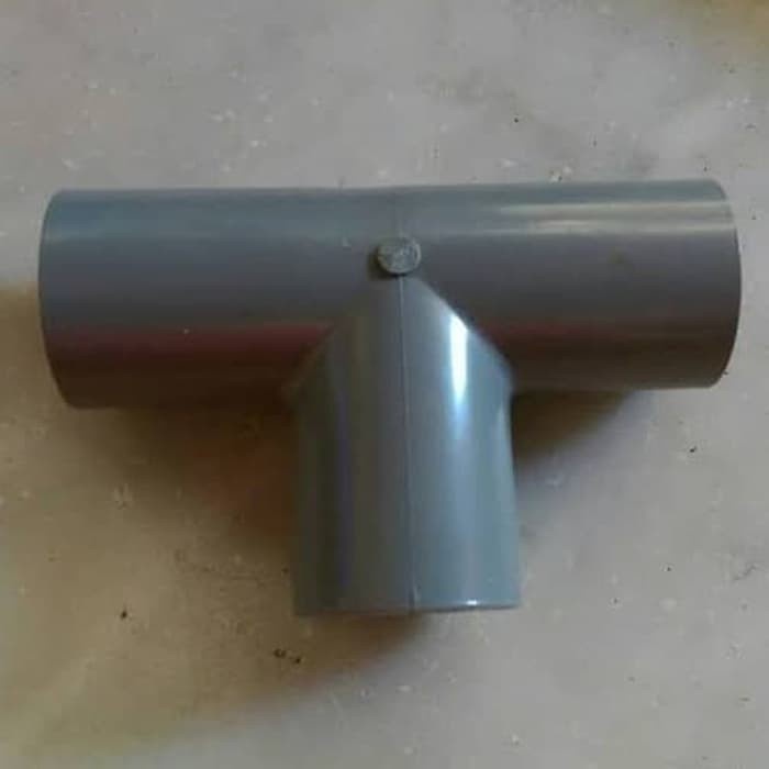 vlok Tee 1/2 x 3/4" pvc Rucika