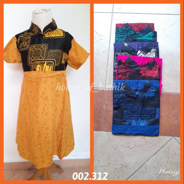 Dress batik anak modern