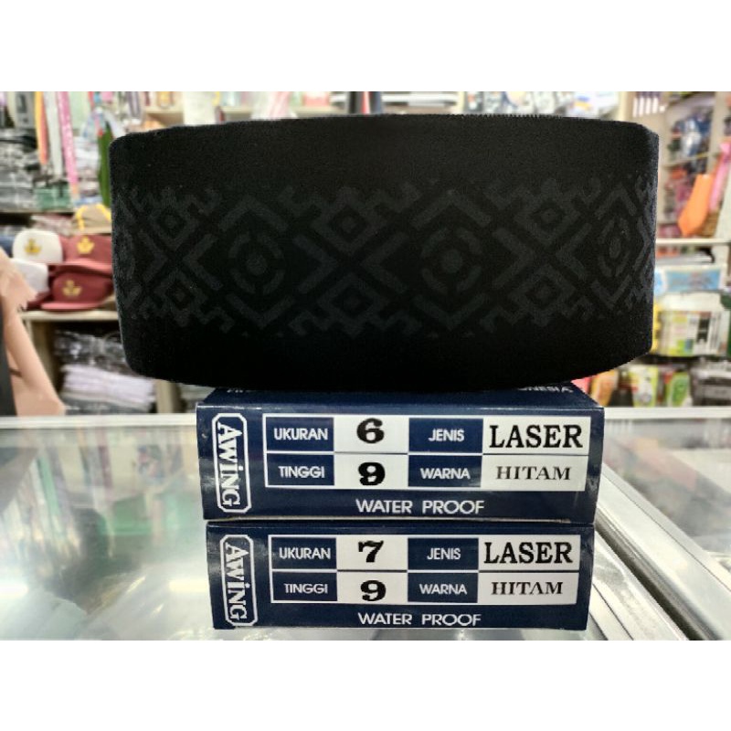 Peci Hitam 'AWING' AC motif LASER tinggi 9