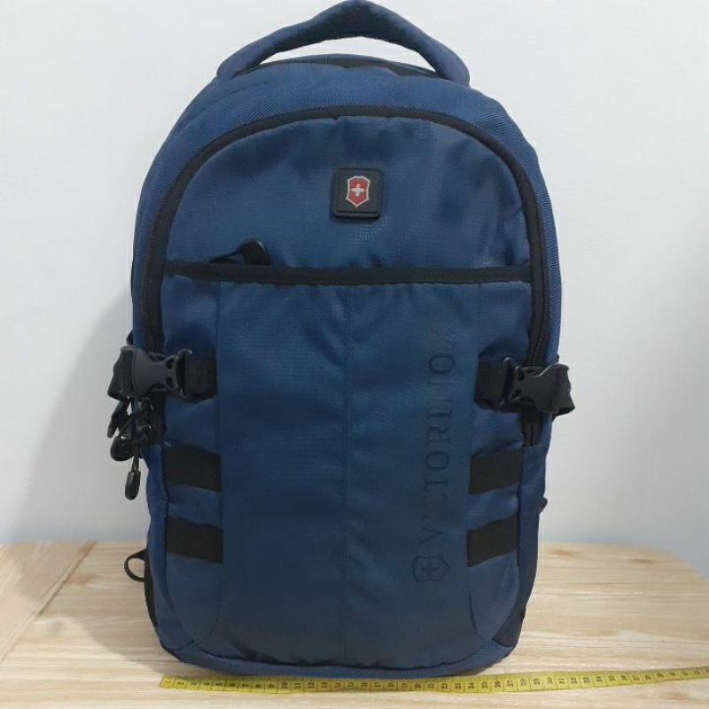 Tas Second / Preloved / VICTORINOX Backpack Biru / Ransel Laptop Bekas.