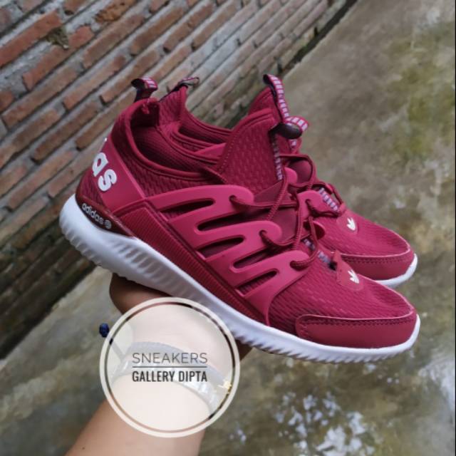 SNEAKERS ADIDAS TUBULAR SPORT SHOES