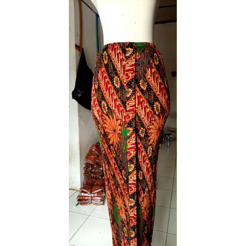 Plisket ROK BATIK PLISKET  PLUS WIRON wiru wiru kebaya  BAHAN HALUS rok pelisket batik pesta ijab-7