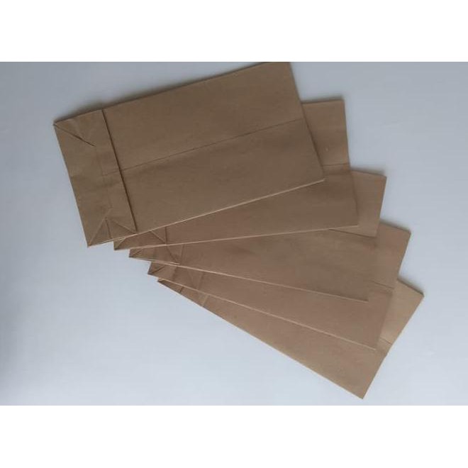 

Februari Maniss Basic Paper Bag / Paperbag : Medium Kraft Liner 150Gr Kode 858
