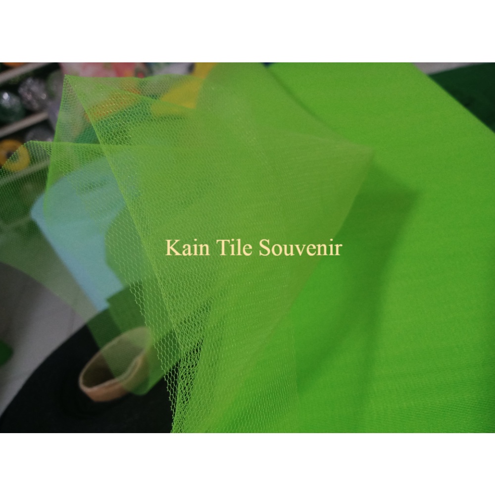 

Kain Tile Souvenir Murah! Hijau Setabilo Per Meter