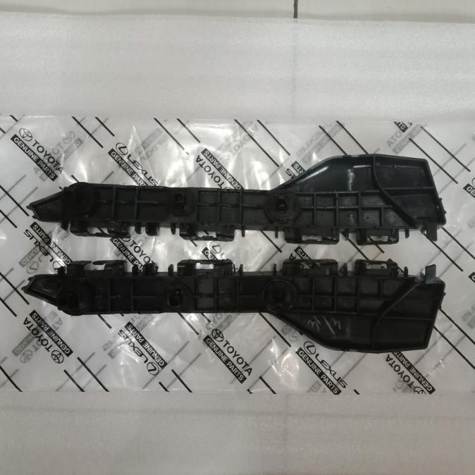 Breket Bumper Belakang Toyota Yaris 2014