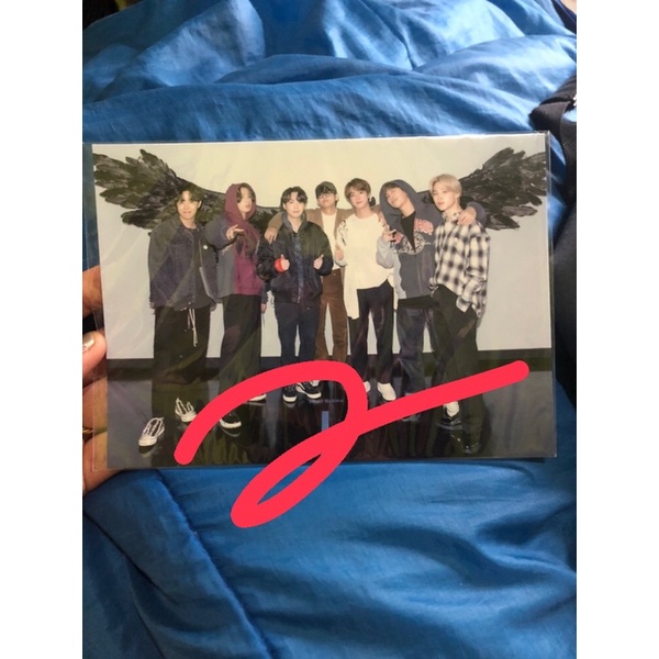 Postcard Pop Up Store BTS