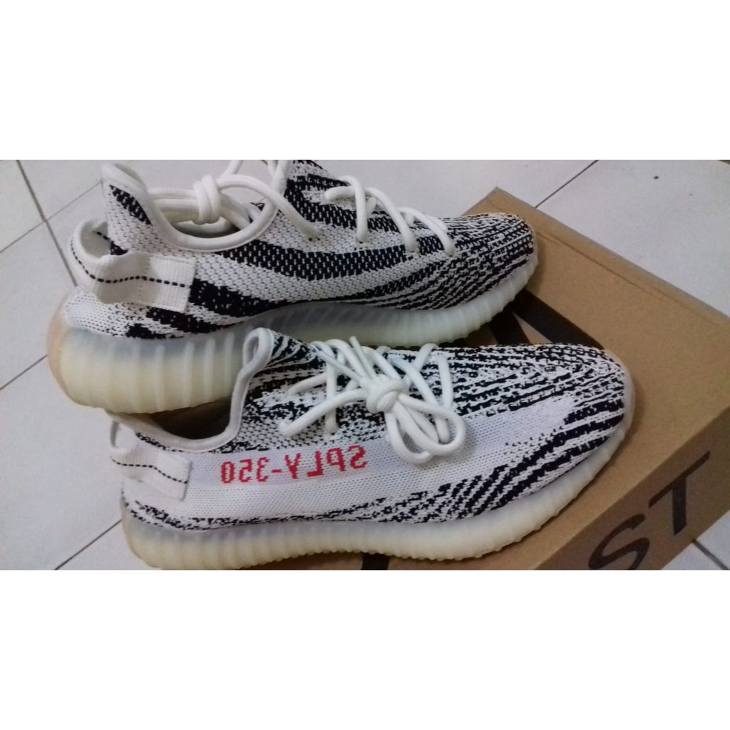 Adidas Yeezy Boost 350 V2 Zebra