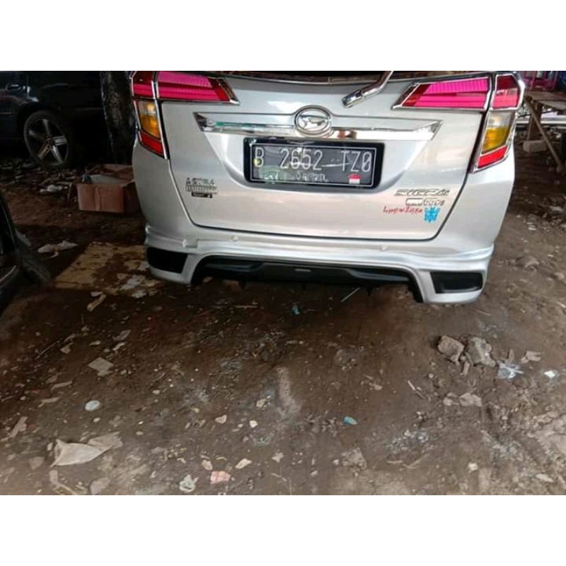 bodykit calya Sigra model Yaris