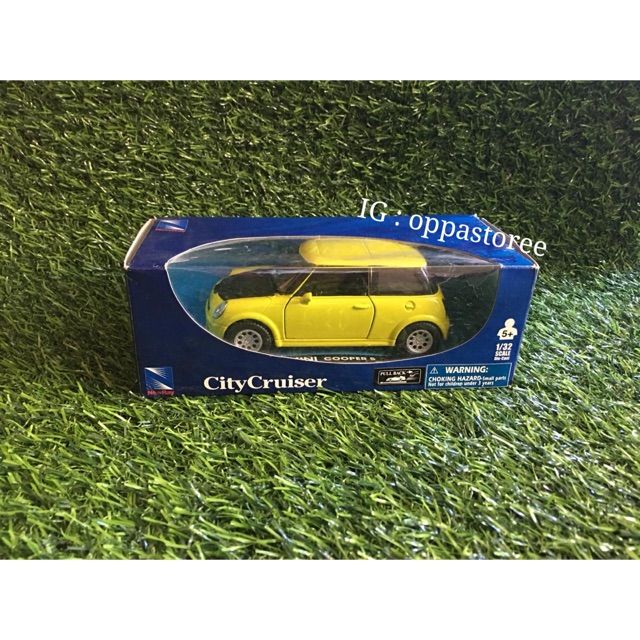 MR BEAN MINI COOPER (DIECAST 1:32)