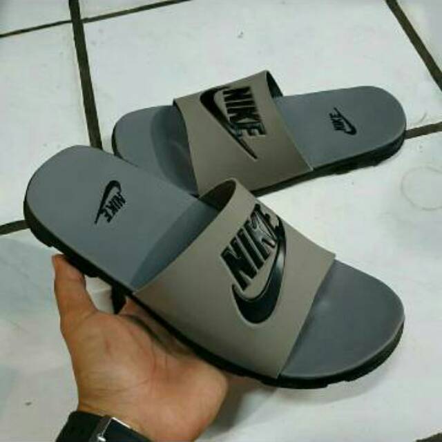 Sandal Nike Cowok 39-43