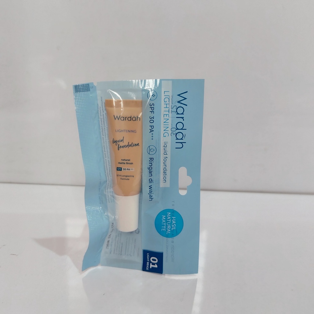 Image of STAR  BARU! Wardah Lightening Liquid Foundation 6ml KECIL | Alas Bedak/BB CC DD Cream/Matte/Compact/Loose/Pelembab/Pelembap #2