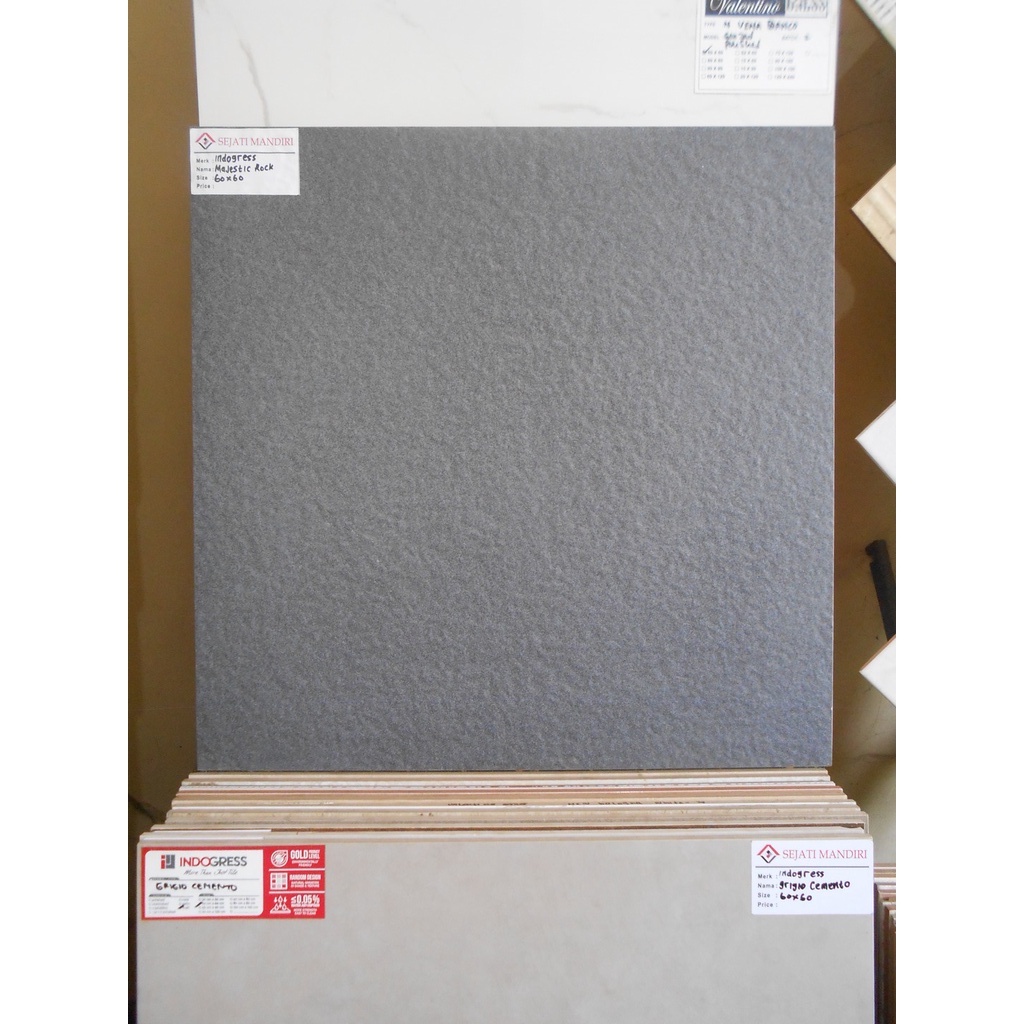 granit 60x60 - motif dinding kamar mandi - majestic rock