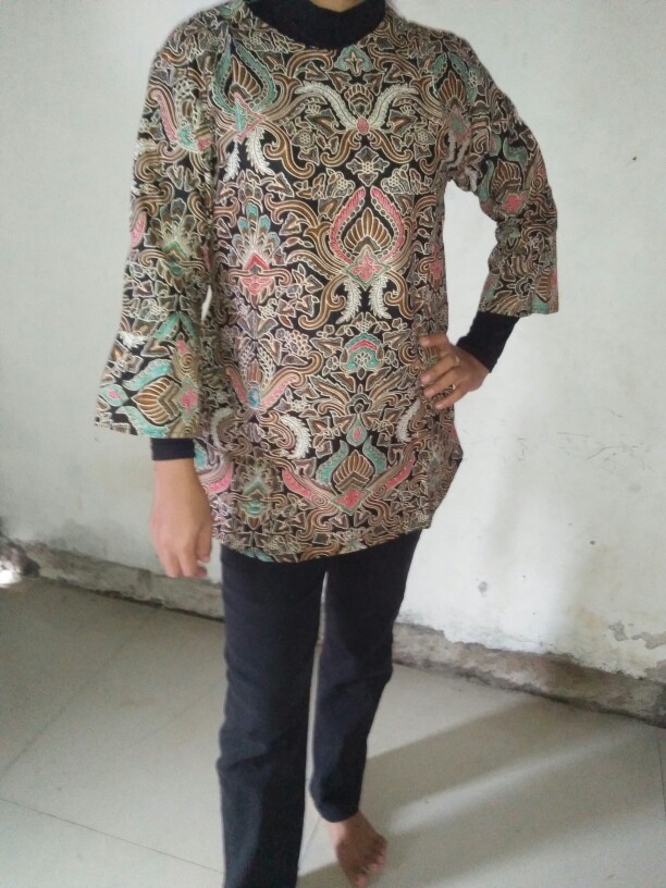 Maura Couple - Sania Ruffle Batik Couple