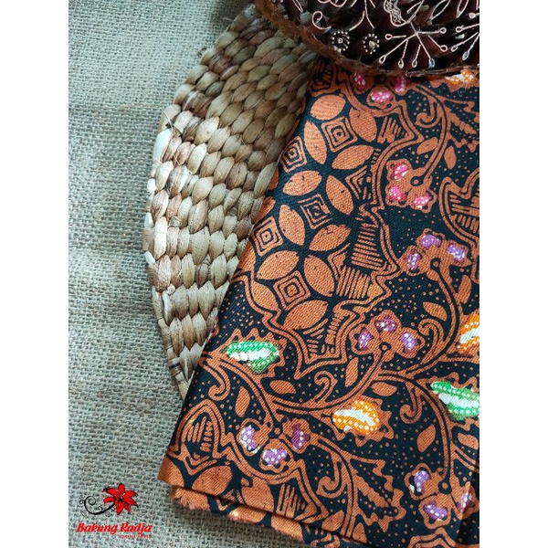 Kain Batik Kawung Sogan