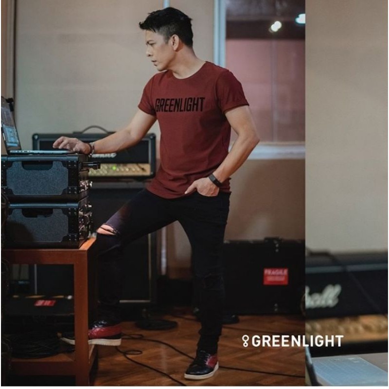 GREENLIGHT KAOS GREENLIGHT PAKAIAN PRIA ATASAN DISTRO BAJU GREENLIGHT BAJU PRIA