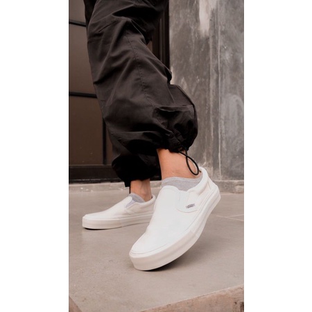 Sepatu V4NS Slip On Cream Size 36 - 43