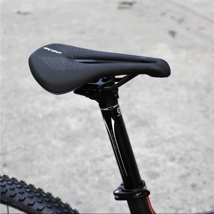 Sadel Sepeda CARBON Fiber Bike saddle leather Team version EC90