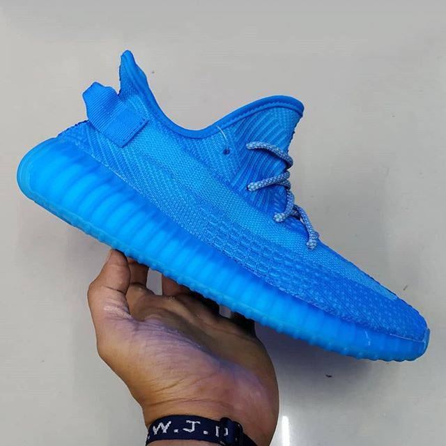 yeezy boost 350 v2 teal blue