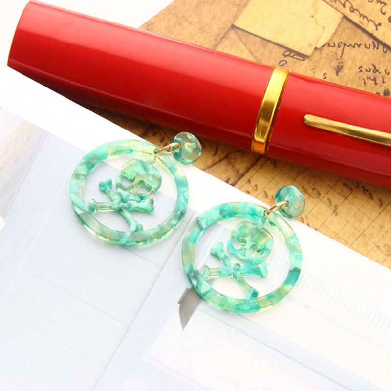 Siy Anting Tusuk Gantung Bahan Resin Desain Tengkorak Hollow Gaya Vintage Untuk Wanita