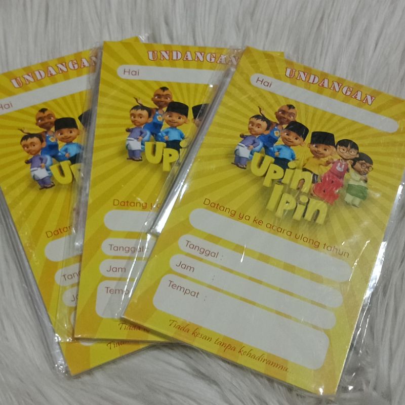 kartu undangan ulang tahun karakter upin ipin