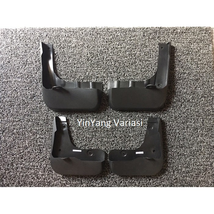 Mud Guard MudGuard Mobilio 2017 RS Karpet Lumpur