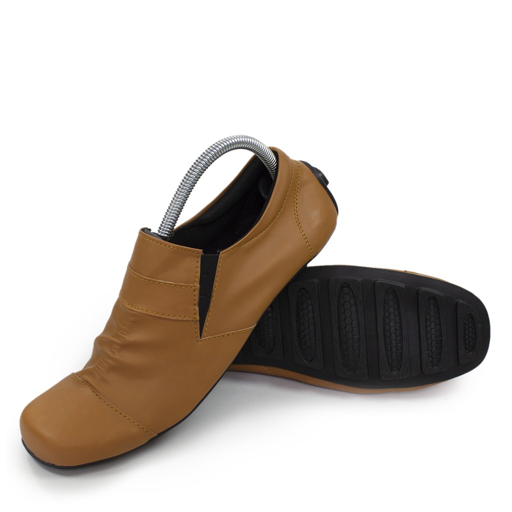 MS SHOP - FASHION MEN'S - Sepatu Slop Pria Kickers Wrinkle TAN Slipon Kasual Formal Selop Laki