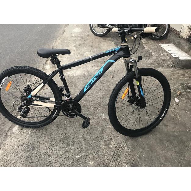 502GT Sepeda Gunung MTB 27.5 United Detroit Neo 1.0 Terbaru *