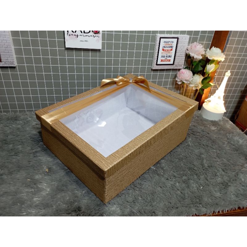 

Ukuran 40cmx30cm Tinggi 15Cm