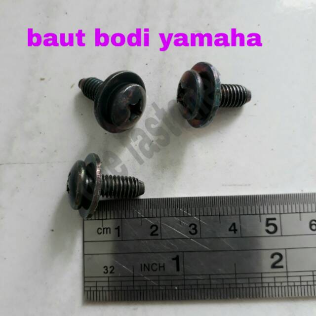 Baut bodi yamaha