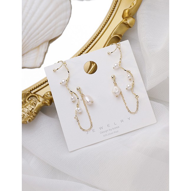 LRC Anting Tusuk Fashion Golden Pearl Chain Spiral Alloy Ear Bone Clip K42158