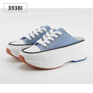 Sepatu Wanita Sneakers Leevans - 393