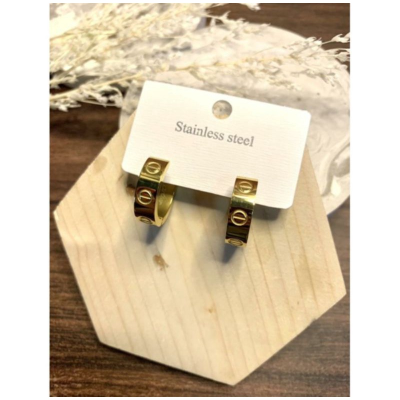 Anting Klip Simple Titanium Rosegold N15072102