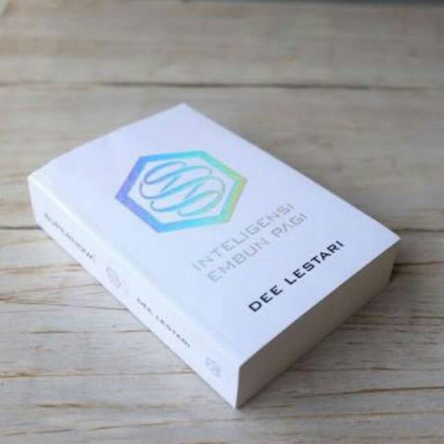 Supernova intelegensi embun pagi karya dee dewi lestari. Buku Bekas