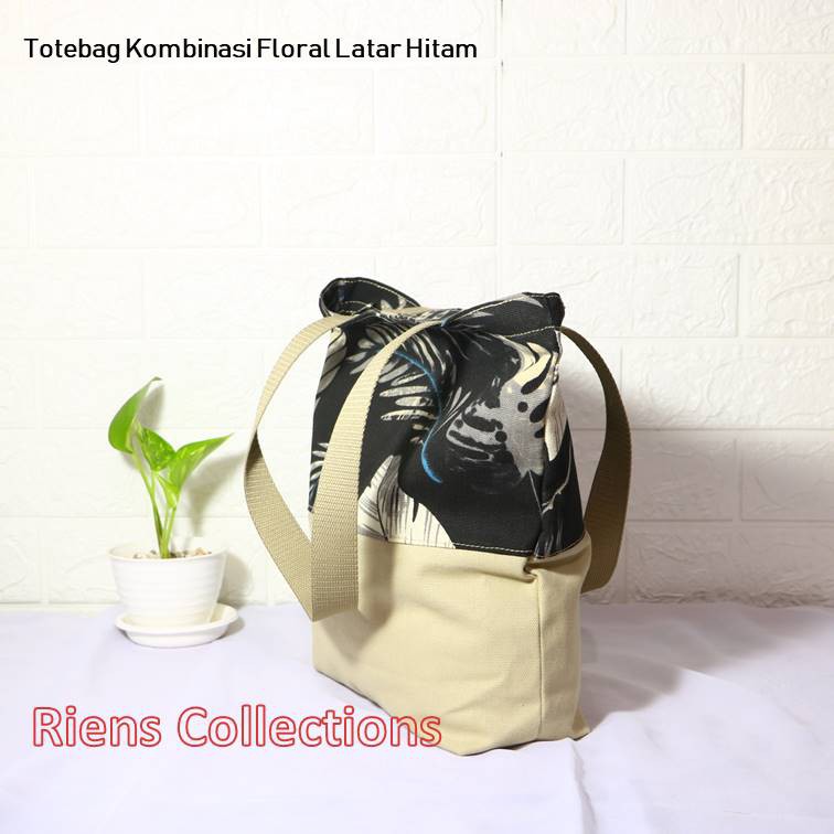 TAS KANVAS TOTEBAG KANVAS KOMBINASI MOTIF FLORAL LATAR HITAM. Riens Collections