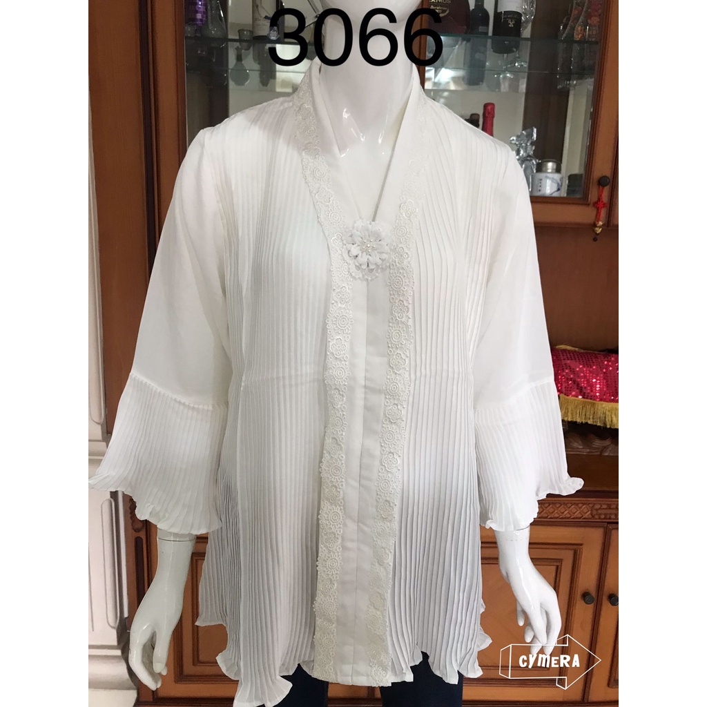 3068 3066  kebaya alexuez plisket hitam putih /kebaya  premium