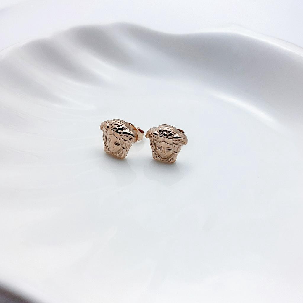 anting medusa v3rs4c3 titanium anti karat harga grosir bisa cod