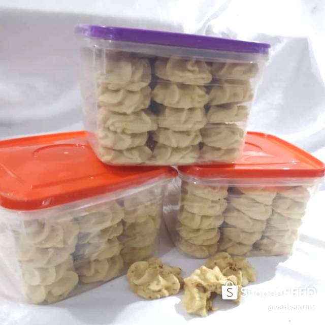 

Kue kering sagu