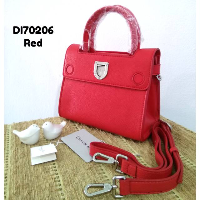 Tas selempang wanita merah import China