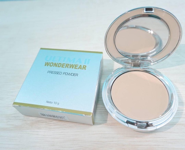 ULTIMA II Wonder Wear Pressed Powder