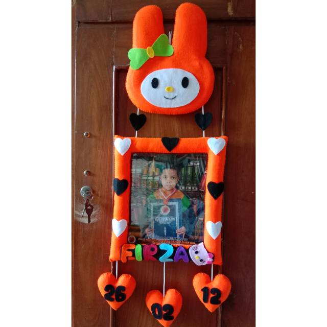 Pigura karakter / pigura unik / pigura cantik