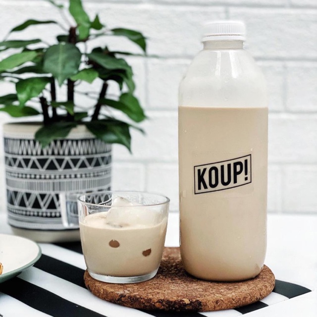 

Kopi Susu Rumahan 1 Liter (pake rum ga nahan) / kopi koup