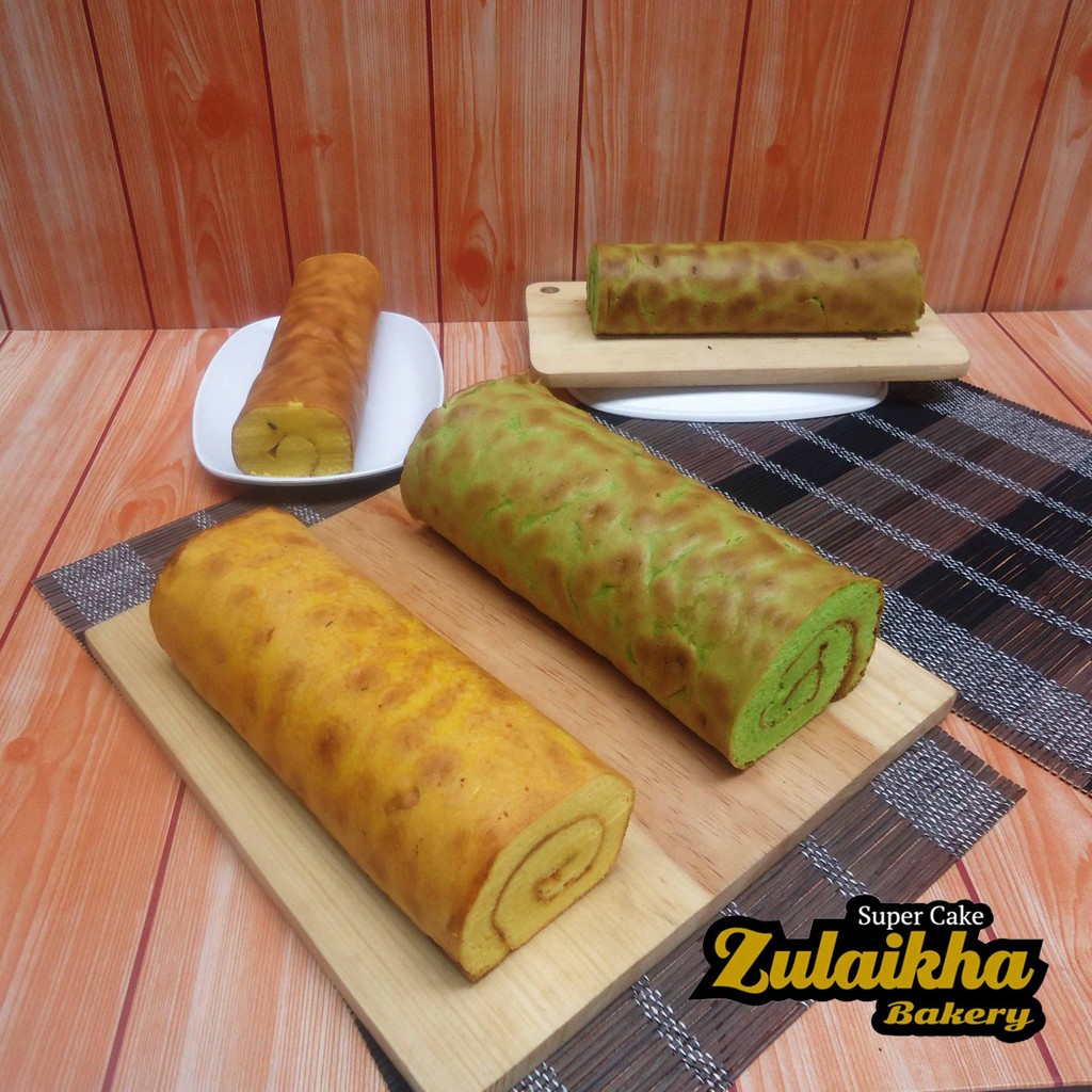 Roll cake nanas jumbo/roll nanas/bolu gulung bangka jumbo