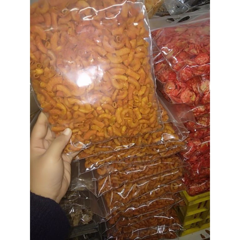 

MAKARONI BALADO/CEMILAN SANTAI/CEMILAN LEBARAN