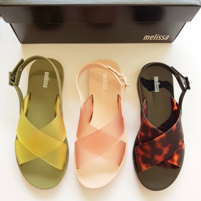melissa essential sandal ad