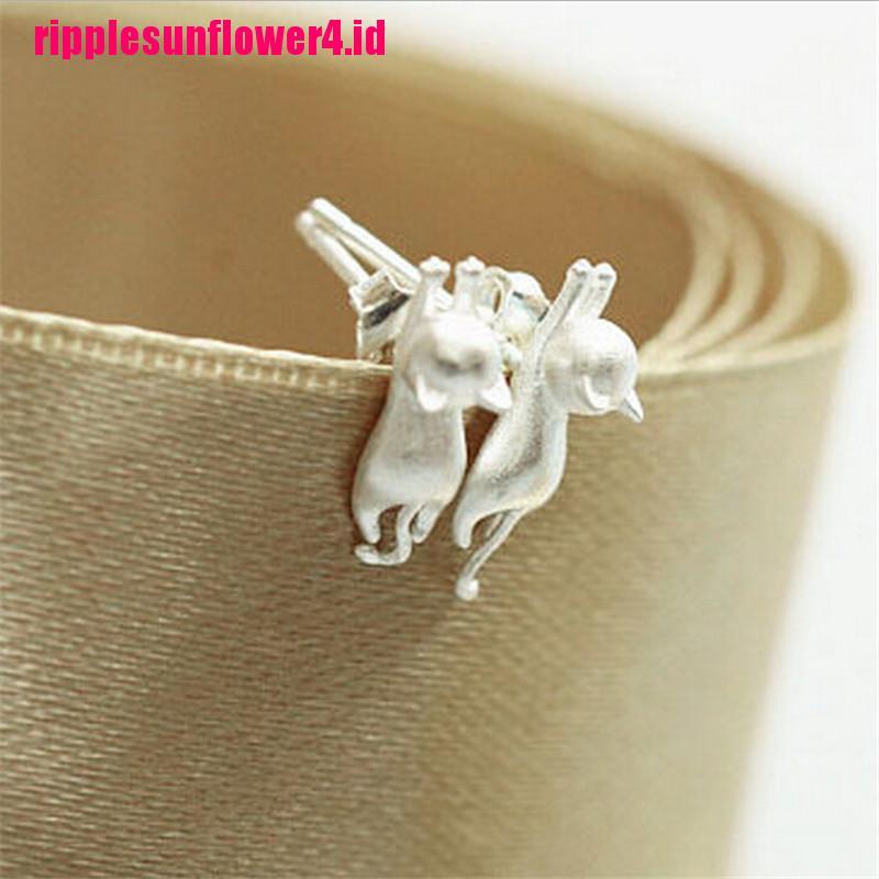 Anting Tusuk Motif Kucing Kecil Lucu Warna Silver Untuk Wanita