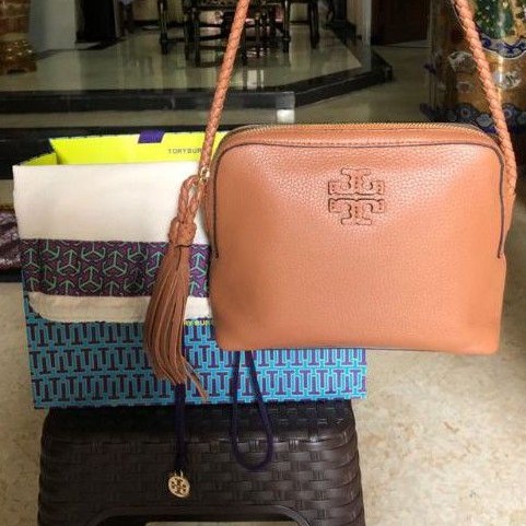 Tory Burch Taylor Camera Bag in Saddle